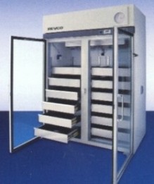 Холодильник для хранения крови Revco REB5004V Thermo Fisher Scientific