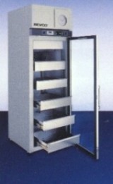 Фармацевтический холодильник Revco RPR1204V Thermo Fisher Scientific
